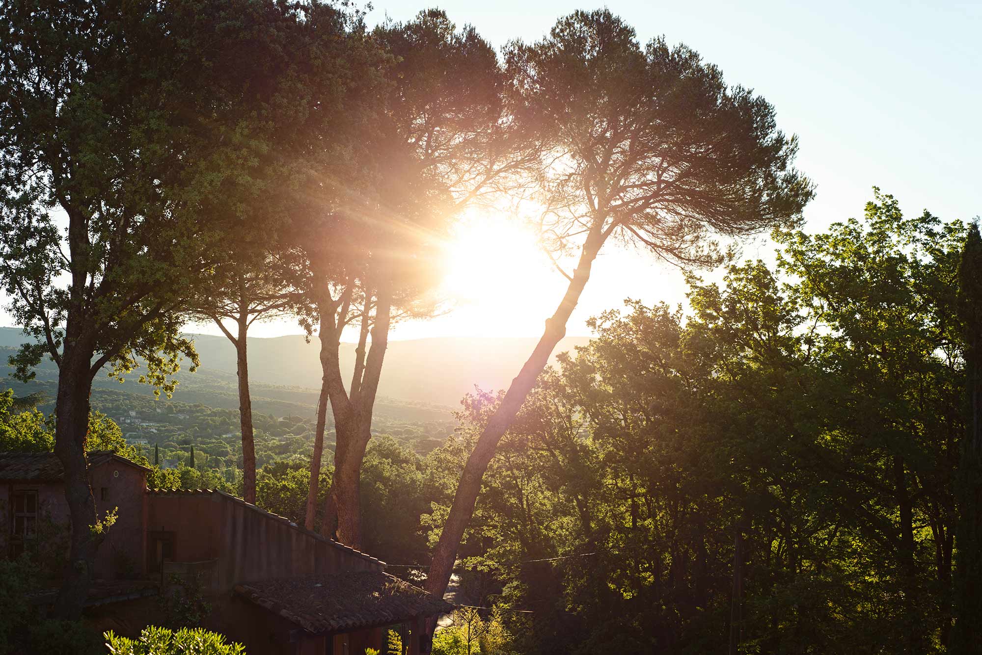 Le Mas des Restanques : maison de vacances à louer dans le Luberon (Saint-Saturnin-lès-Apt), maison haut de gamme en location avec piscine.