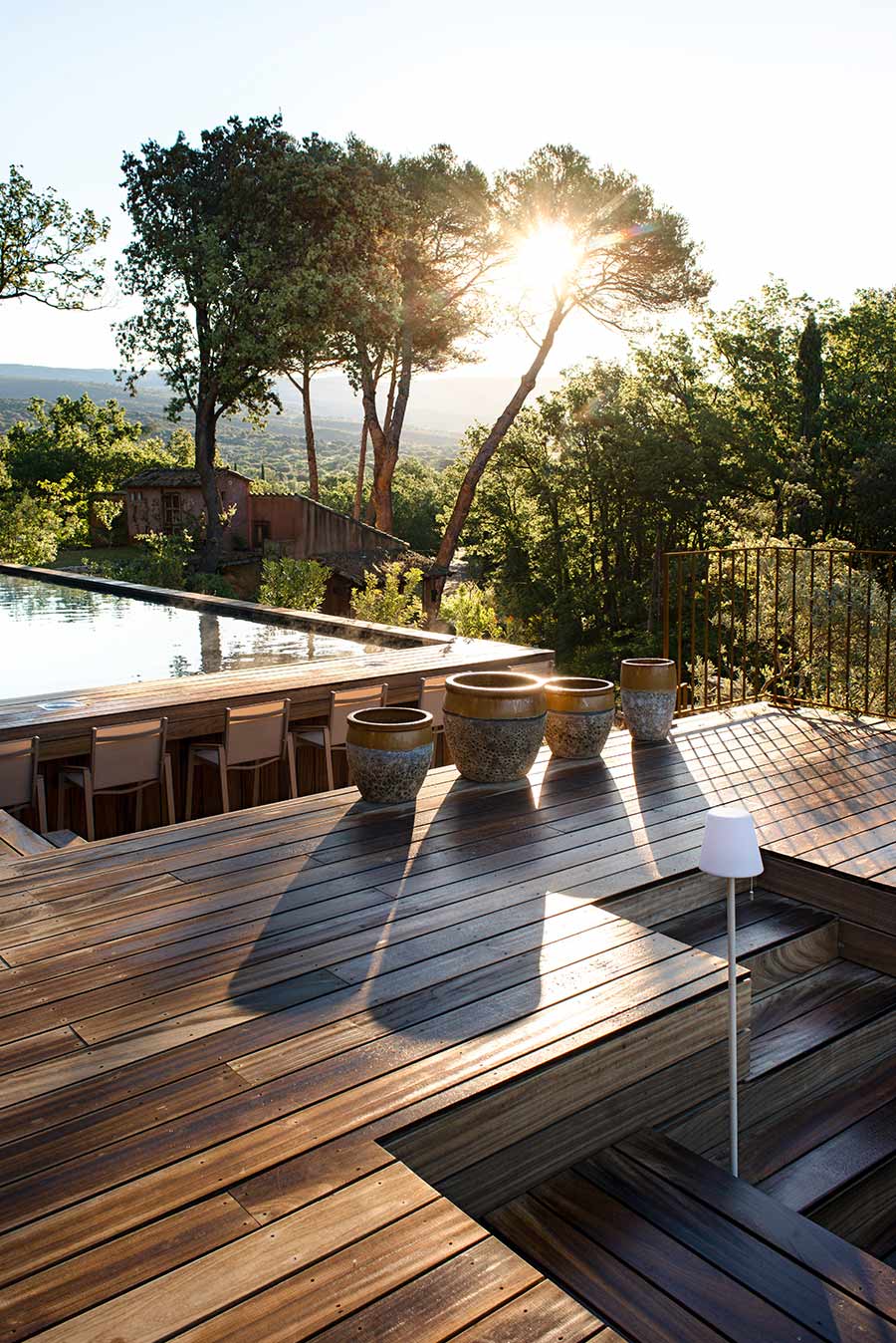 Le Mas des Restanques : maison de vacances à louer dans le Luberon (Saint-Saturnin-lès-Apt), maison haut de gamme en location avec piscine.