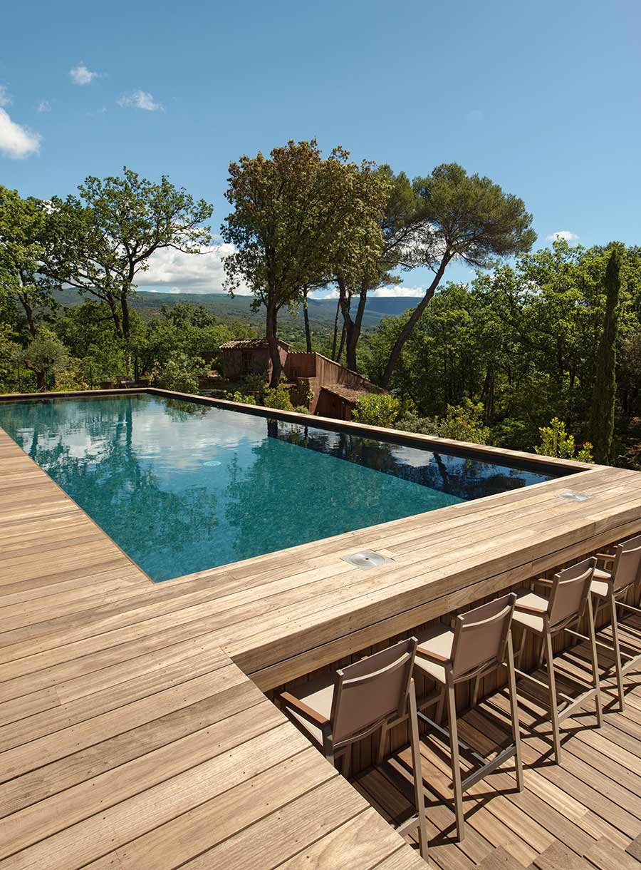 Le Mas des Restanques : maison de vacances à louer dans le Luberon (Saint-Saturnin-lès-Apt), maison haut de gamme en location avec piscine.