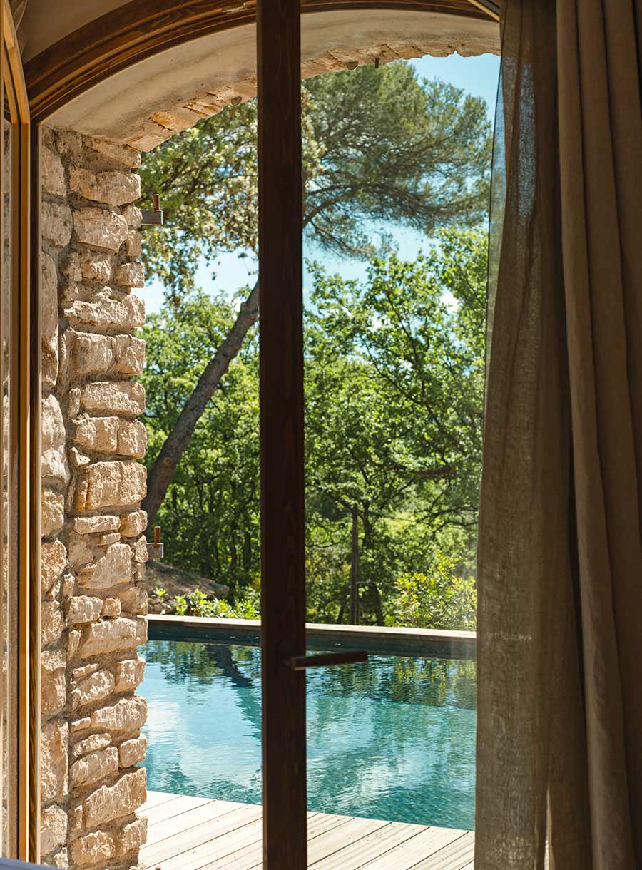 Le Mas des Restanques : maison de vacances en location dans le Luberon (Saint-Saturnin-lès-Apt / Gordes), maison haut de gamme avec piscine.